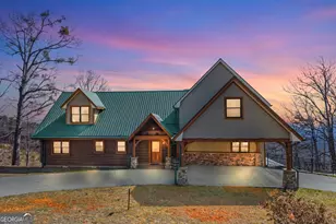 929 Hickory Nut Mountain Rd, Clarkesville, GA 30523 - Photo 2