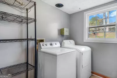 1349 Ashbrook Drive, Lawrenceville, GA 30043 - Photo 16