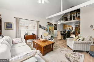 303 Alston Ridge Ct, Cornelia, GA 30531 - Photo 6