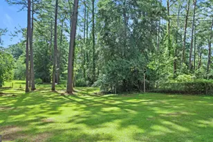 1270 Wadsworth Dr, Albany, GA 31721 - Photo 12