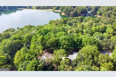 813 Lakeshore Drive, Berkeley Lake, GA 30096 - Photo 8