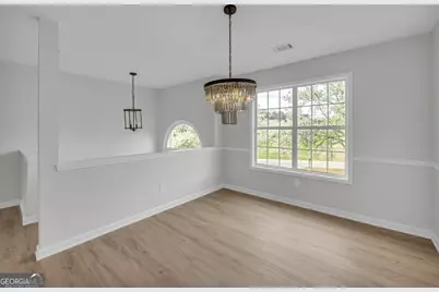 301 Jonaquil Avenue, Auburn, GA 30011 - Photo 10