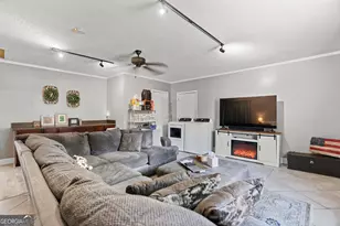 65 Posey Woods Dr, Newnan, GA 30265 - Photo 16