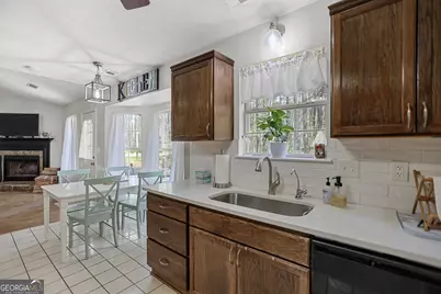 65 Posey Woods Drive, Newnan, GA 30265 - Photo 14