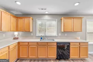 171 Scenic Hills Dr, Newnan, GA 30265 - Photo 14