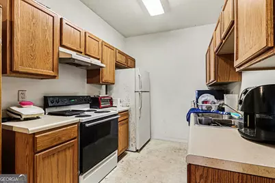 742 Boston Common, Atlanta, GA 30349 - Photo 8