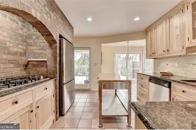 5000 Redcliff Court, Atlanta, GA 30338 - Photo 8