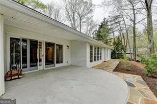 5000 Redcliff Ct, Atlanta, GA 30338 - Photo 4