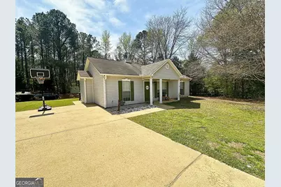 23 Nantucket Drive, Lagrange, GA 30241 - Photo 2