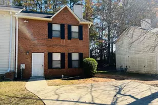 5614 Windwood Rd, Atlanta, GA 30349 - Photo 2