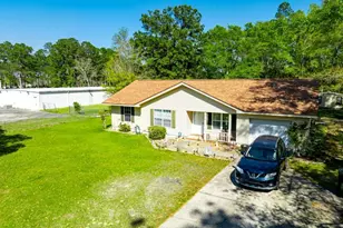 2218 Riverside Ave, Waycross, GA 31501 - Photo 1