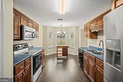 1806 Blair Court, Hinesville, GA 31313 - Photo 4