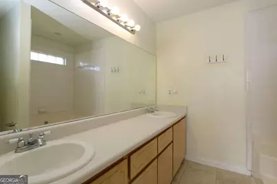 2352 Rowe Street, Hinesville, GA 31313 - Photo 16