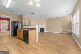 6225 Shenfield Ln, Union City, GA 30291 - Photo 4