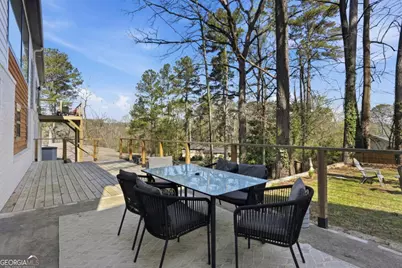 2396 Sunset Drive NE, Atlanta, GA 30345 - Photo 18