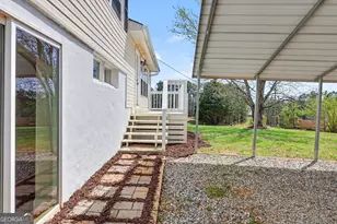 140 Kim Loop, Demorest, GA 30535 - Photo 6