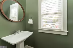 1090 Benteen Ave SE, Atlanta, GA 30312 - Photo 22