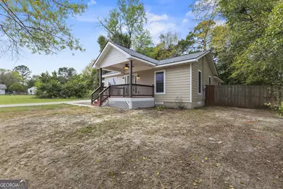 607 Cornelia Drive, Warner Robins, GA 31088 - Photo 2