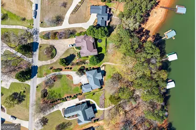 424 Capri Point, Lavonia, GA 30553 - Photo 6