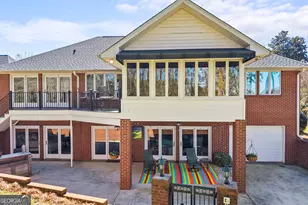 424 Capri Point, Lavonia, GA 30553 - Photo 6