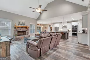 158 Gordon Oaks Way, Moreland, GA 30259 - Photo 10