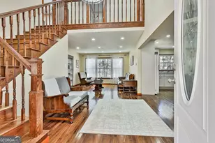 190 Willow Lake Ln, Sharpsburg, GA 30277 - Photo 8