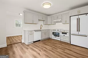 1829 Mercer Ave, College Park, GA 30337 - Photo 6