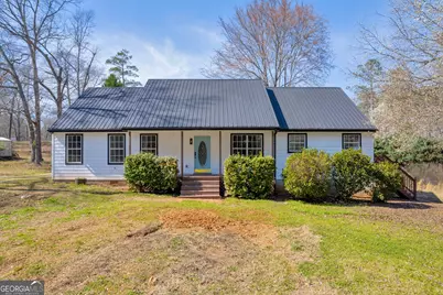 106 NE Degrandis, Milledgeville, GA 31061 - Photo 1