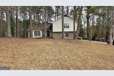 1915 Lisa Lane, Riverdale, GA 30296 - Photo 1