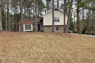 1915 Lisa Ln, Riverdale, GA 30296 - Photo 1