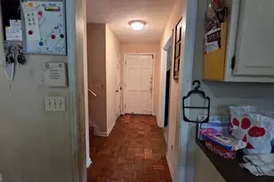 1915 Lisa Ln, Riverdale, GA 30296 - Photo 6