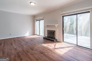 1012 Country Ct, Lawrenceville, GA 30044 - Photo 14