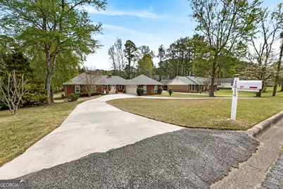 1414 Dauset Drive, Griffin, GA 30224 - Photo 2