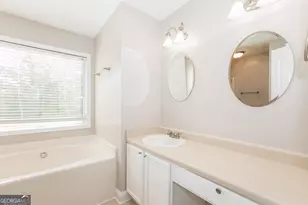 75 S Greenfield Cir, Covington, GA 30016 - Photo 14