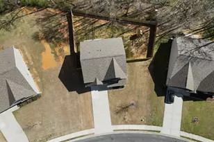 107 Cornwell Wy, Calhoun, GA 30701 - Photo 4