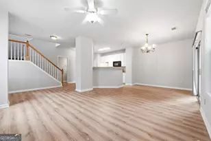 1006 Ivydale Cir, Lawrenceville, GA 30045 - Photo 4