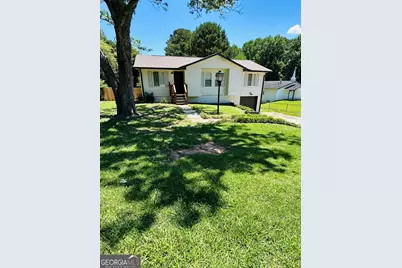8908 Thomas Road, Jonesboro, GA 30238 - Photo 2
