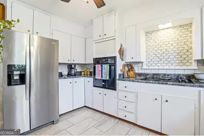 3251 Dogwood Avenue, Brunswick, GA 31520 - Photo 12