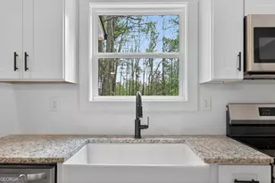 1081 Drummond Rd, Lindale, GA 30147 - Photo 18