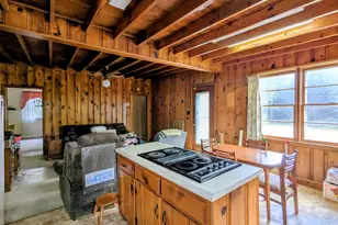 189 E Camp St, Moreland, GA 30259 - Photo 18