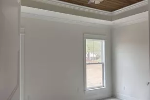 243 Charlton St, Jesup, GA 31545 - Photo 10