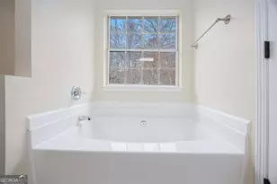 429 Village Bluff Dr, Lawrenceville, GA 30046 - Photo 14