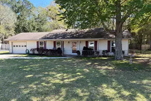 212 Palmetto St, Saint Marys, GA 31558 - Photo 2