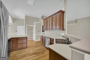 340 Thornhill Cir, Jefferson, GA 30549 - Photo 22