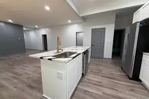 542 Elm St, Macon, GA 31201 - Photo 8