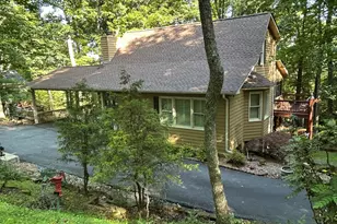 705 Laurel Ridge Dr, Ellijay, GA 30536 - Photo 2