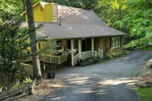 705 Laurel Ridge Dr, Ellijay, GA 30536 - Photo 1