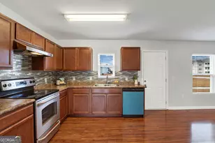 213 Barbour Ln, Hinesville, GA 31313 - Photo 8