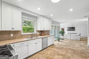 113 Mercer Rd, Savannah, GA 31411 - Photo 14