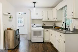 6030 Spout Springs Rd, Flowery Branch, GA 30542 - Photo 8